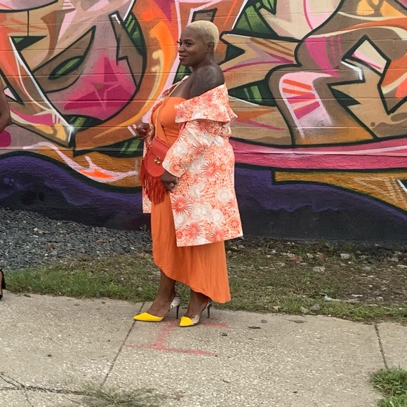 Floral jacket - Picture 5 of 9